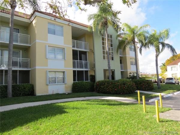 Le Club At Old Cutler, 8670 SW 212th St #107, Cutler Bay, Florida 33189, image 2