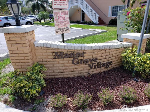 Manor Grove Village, 1940 NE 2nd Ave #207J, Wilton Manors, Florida 33305, image 2