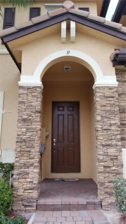 9103 SW 227th St #9, Goulds, Florida 33190, image 2