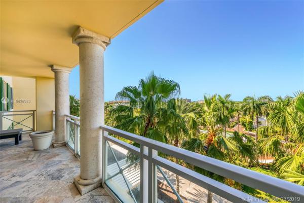 Grand Bay Residences, 445 Grand Bay Dr #605, Key Biscayne, Florida 33149, image 2