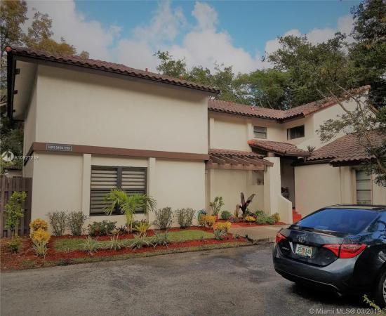 Village Homes In The Crossings, 13293 SW 112th Ter #47-4, The Crossings, Florida 33186, image 2