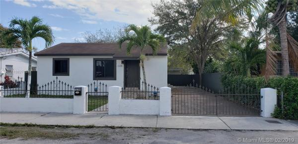 Lualeah, 2238 NW 86th St, West Little River, Florida 33147, image 2