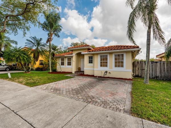 Peacocks Point, 9861 SW 164th Ct, The Hammocks, Florida 33196, image 2