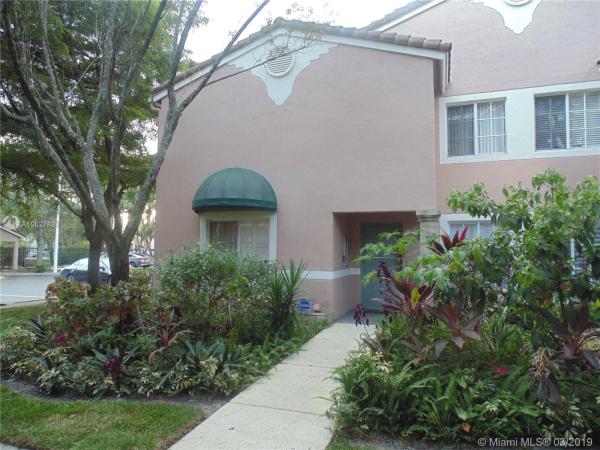 St Andrews At Miramar, 12142 Saint Andrews Pl #111, Miramar, Florida 33025, image 2