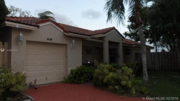 Monterey Lakes, 9128 SW 215th Ter, Cutler Bay, Florida 33189, image 2