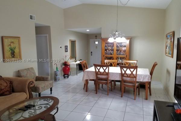 Country Lake Park, 18700 NW 77th Ct, Hialeah, Florida 33015, image 2