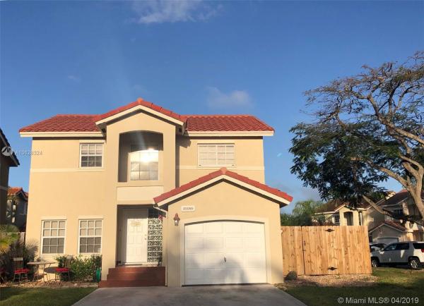 Charlestowne, 10180 SW 138th Ct, The Hammocks, Florida 33186, image 2