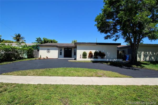 Twin Lakes, 11901 NW 32nd Mnr, Sunrise, Florida 33323, image 2