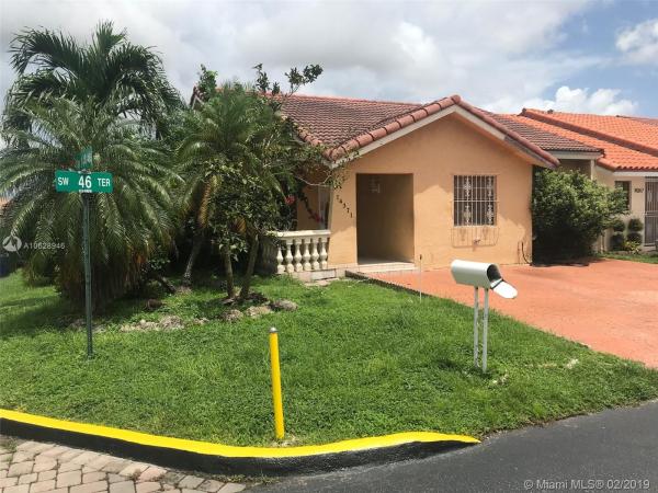 Bird Lakes Townhouses, 14371 SW 46th Ter #14371, Kendale Lakes, Florida 33175, image 2