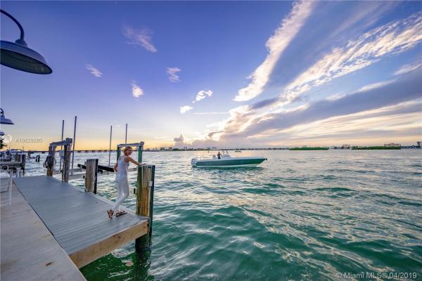 Bay Harbor Islands Residential, 10010 W Broadview Dr, Bay Harbor Islands, Florida 33154, image 2