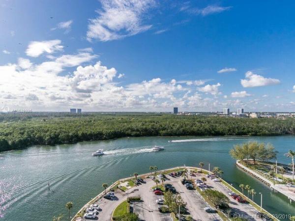 Arlen House West, 500 Bayview Dr #1621, Sunny Isles Beach, Florida 33160, image 2