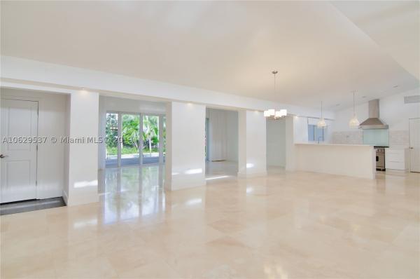 Sunset Islands, 2544 Lucerne Ave, Miami Beach, Florida 33140, image 2