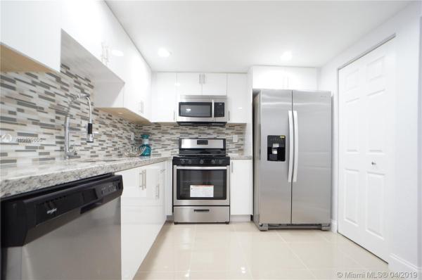 Snapper Village, 6977 SW 115th Pl #B33, Kendall, Florida 33173, image 2