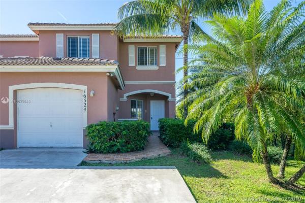 16524 SW 71st Ter #., Unincorporated Dade County, Florida 33193, image 2