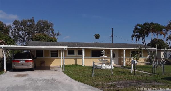 Carol City, 3755 NW 176th St, Miami Gardens, Florida 33055, image 2