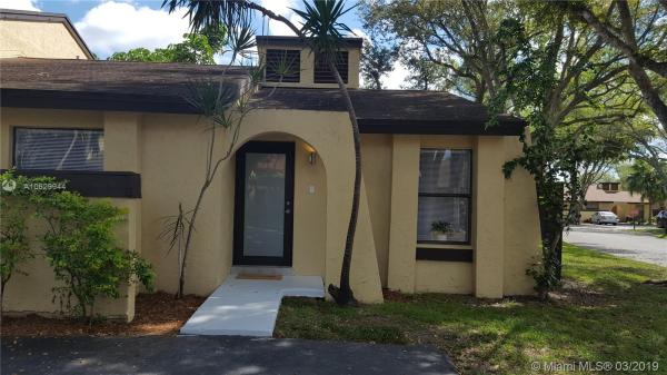 Woodgate West, 6963 SW 128 Pl #, Kendale Lakes, Florida 33183, image 2