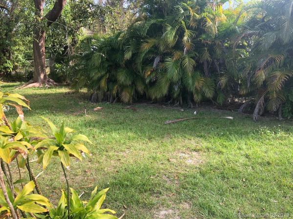 Fulford By The Sea, 1351 NE 158th St, North Miami Beach, Florida 33162, image 2
