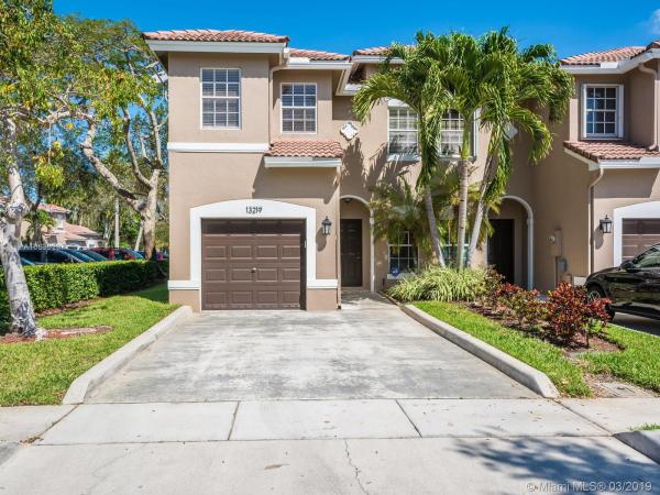 Plantation Trace, 13219 NW 7th Pl, Plantation, Florida 33325, image 2