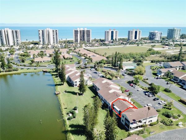 The Sands, 3210 S Lakeview Cir #3202, Fort Pierce, Florida 34949, image 2