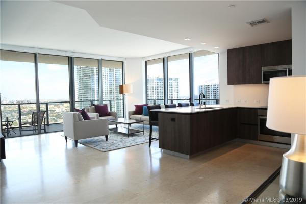 Reach Brickell City Centre, 68 SE 6th St #3012, Miami, Florida 33131, image 2