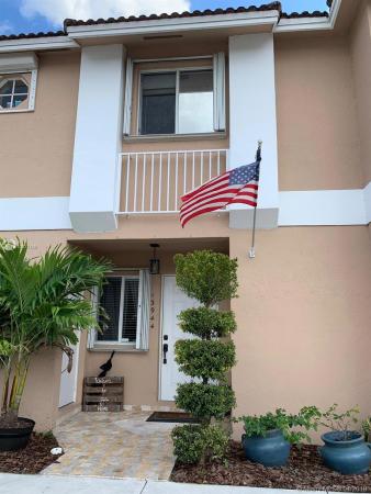 Weitzer Serena Lakes Townhomes, 13944 SW 179th St 0, Richmond West, Florida 33177, image 2