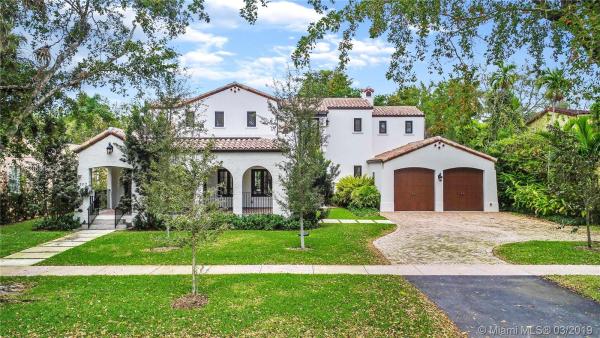 Granada, 1117 Asturia Ave, Coral Gables, Florida 33134, image 2