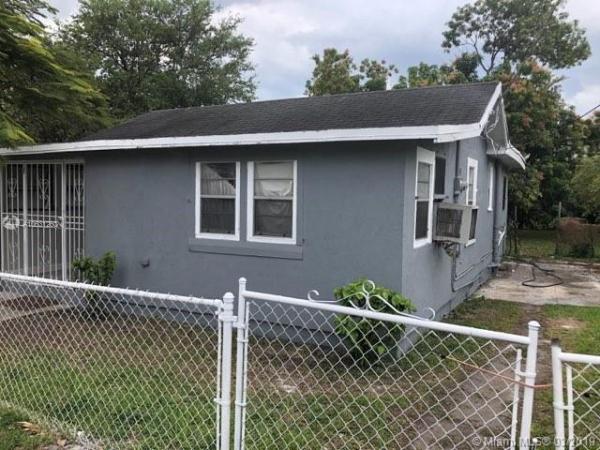 Garden City, 2310 NW 41st St, Brownsville, Florida 33142, image 2