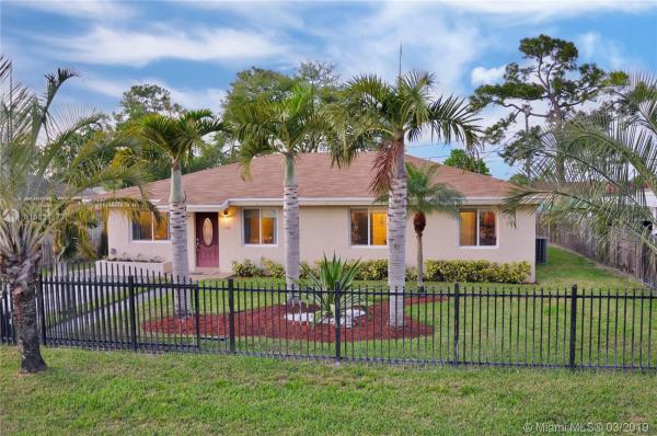 Liberty Gardens, 3441 NW 213th St, Miami Gardens, Florida 33056, image 2