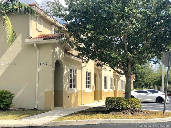 Majorca Isles, 21109 NW 14th Pl #1-32, Miami Gardens, Florida 33169, image 2