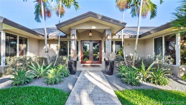 Galloway Glen, 10421 SW 89th Ave, Kendall, Florida 33176, image 2