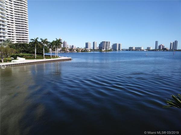 Sandpiper, 3745 NE 1 St #17, North Miami Beach, Florida 33160, image 2