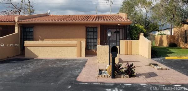 Villas Of Madeira, 9413 SW 4th Ln #9413, Fountainebleau, Florida 33174, image 2