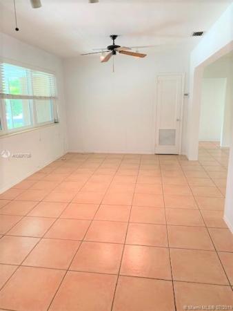 Berna Gilda, 11031 NE 9th Ave, Biscayne Park, Florida 33161, image 2