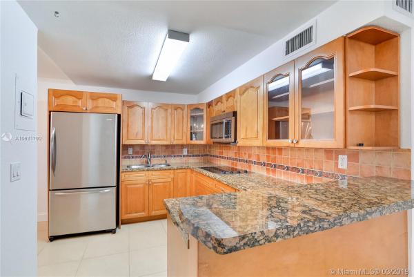 Telstar, 1811 Jefferson St #507, Hollywood, Florida 33020, image 2