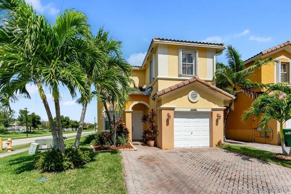Villas Del Campo, 11061 SW 246th St, Princeton, Florida 33032, image 2