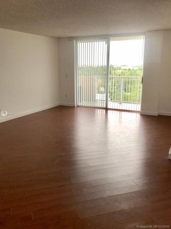 Keystone Towers, 2020 NE 135th St #810, North Miami, Florida 33181, image 2