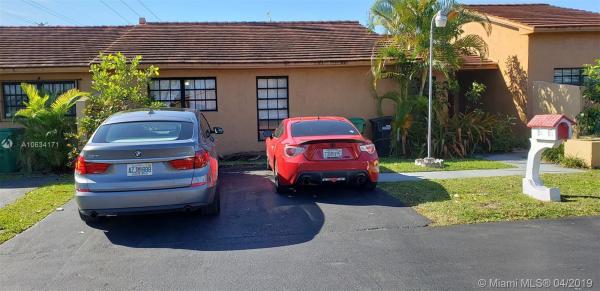 Villas Of Madeira, 9456 SW 7th Ln #9456, Fountainebleau, Florida 33174, image 2