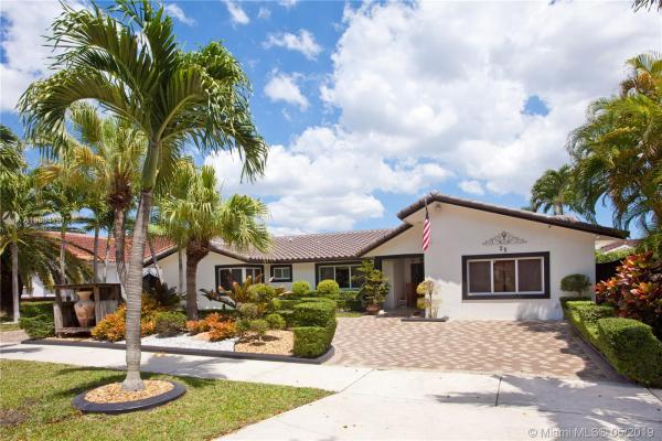 University Park West, 25 SW 136th Ct, Tamiami, Florida 33184, image 2