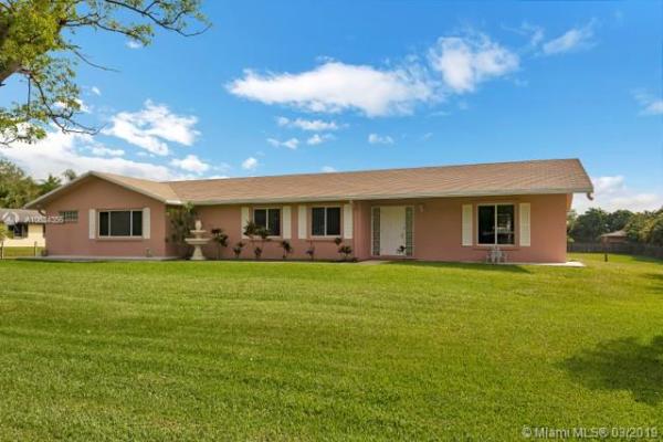 Green Meadows, 5910 SW 164th Ter, Southwest Ranches, Florida 33331, image 2