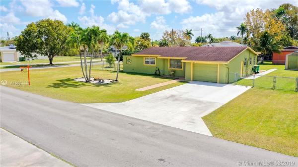 Downer Palms, 94 NE 18th St, Homestead, Florida 33030, image 2