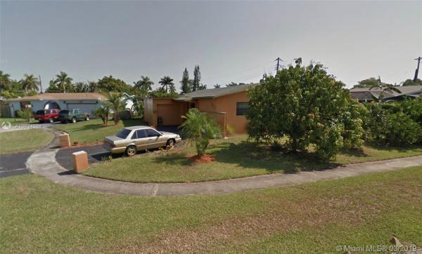Sunrise Golf Village, 7071 NW 22nd St, Sunrise, Florida 33313, image 2