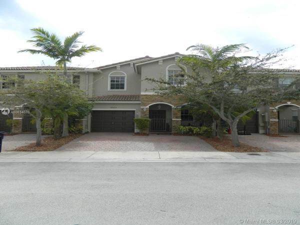 The Cove At Isles Of Bayshore, 8924 SW 224th Ter, Cutler Bay, Florida 33190, image 2