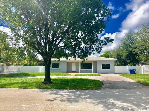 Biscayne Court, 1560 NE 118th Ter, North Miami, Florida 33161, image 2