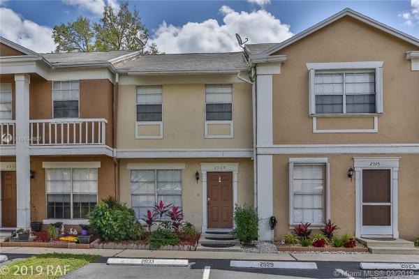 Crown Colony, 2929 NW Cambridge Ln #2929, Cooper City, Florida 33026, image 2