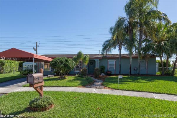 Winston Park, 13605 SW 73rd Ter, Kendale Lakes, Florida 33183, image 2