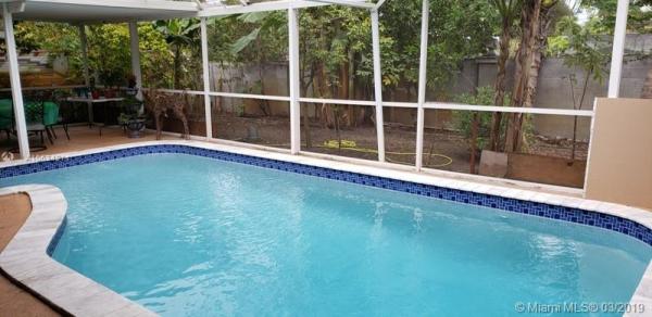Royale Green, 4571 SW 127th Ct, Kendale Lakes, Florida 33175, image 2