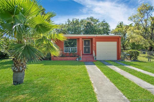 Biscayne Gardens, 14921 NW 16th Dr, Golden Glades, Florida 33167, image 2