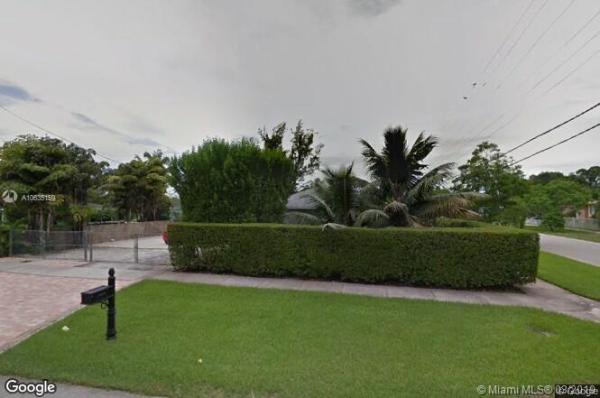 Venetian Gardens, 16250 NW 39th Ct, Miami Gardens, Florida 33054, image 2