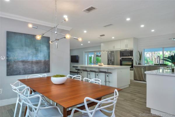 Lakeshore, 13921 SW 92nd Ave, Kendall, Florida 33176, image 2