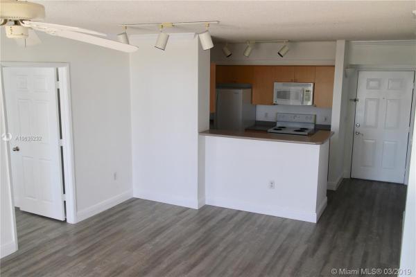Regent Park At Young Circle, 1919 Van Buren St #705A, Hollywood, Florida 33020, image 2